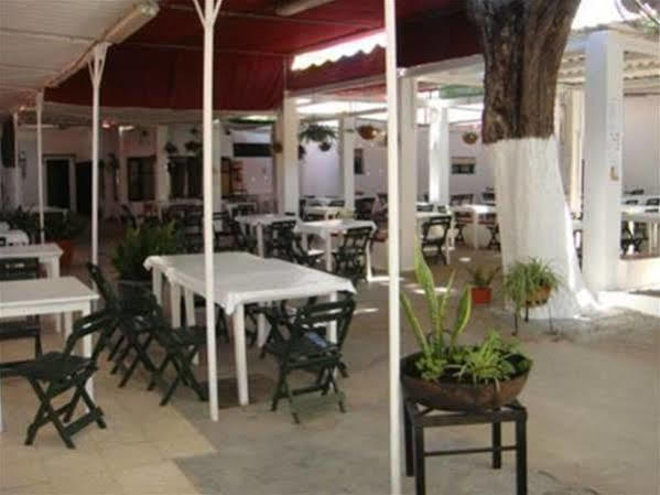 Hostal Villa Mercedes Чипиона Экстерьер фото